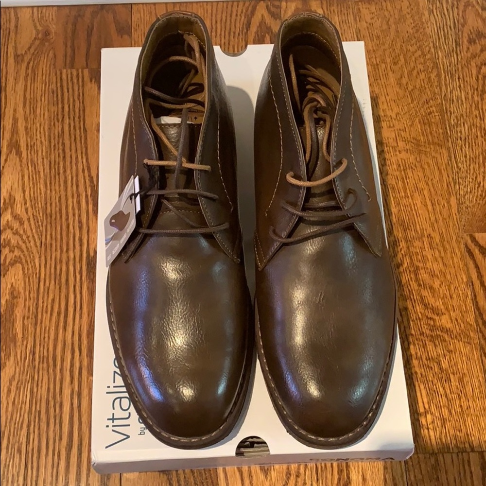 Men’s shoes vitality by ortholite Sonoma 10.5 Wide